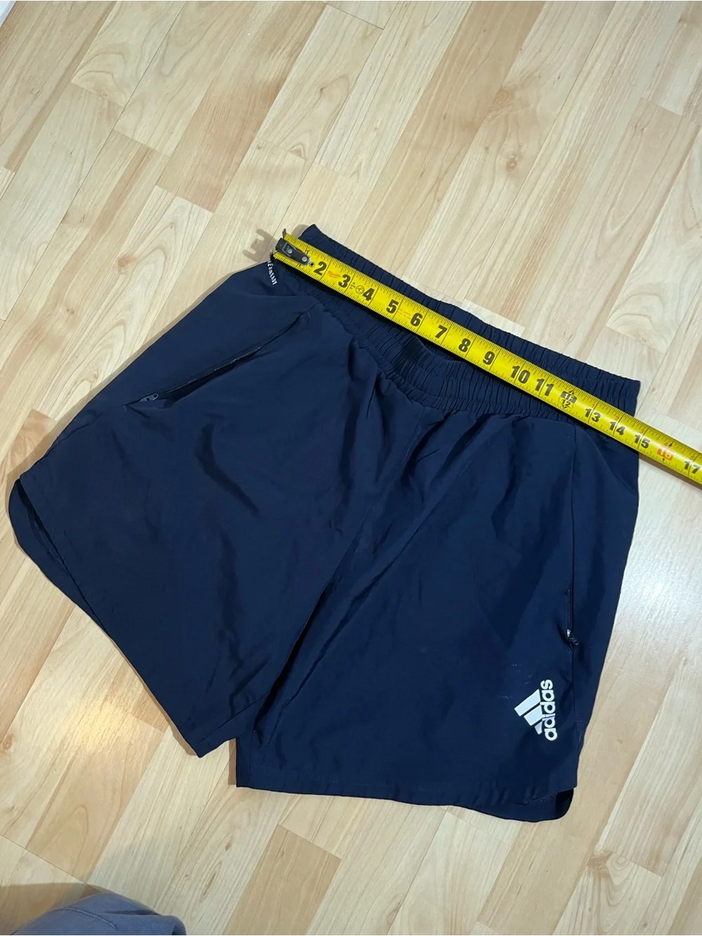 Adidas Men’s 7” Inseam Navy Athletic Shorts Size medium